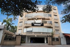 Super Townhouse Oak Rajpur Road Dehradun