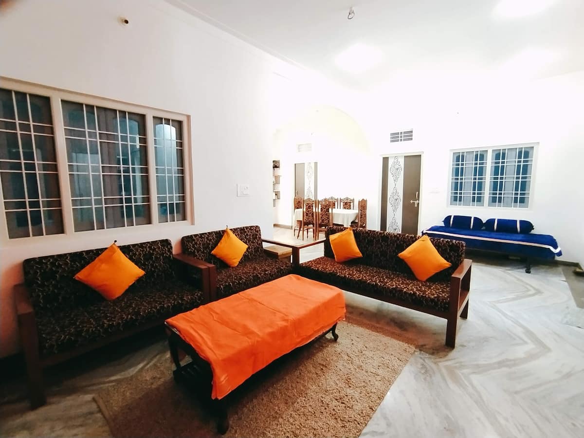 Raghukul Homestay - Tap to explore photos