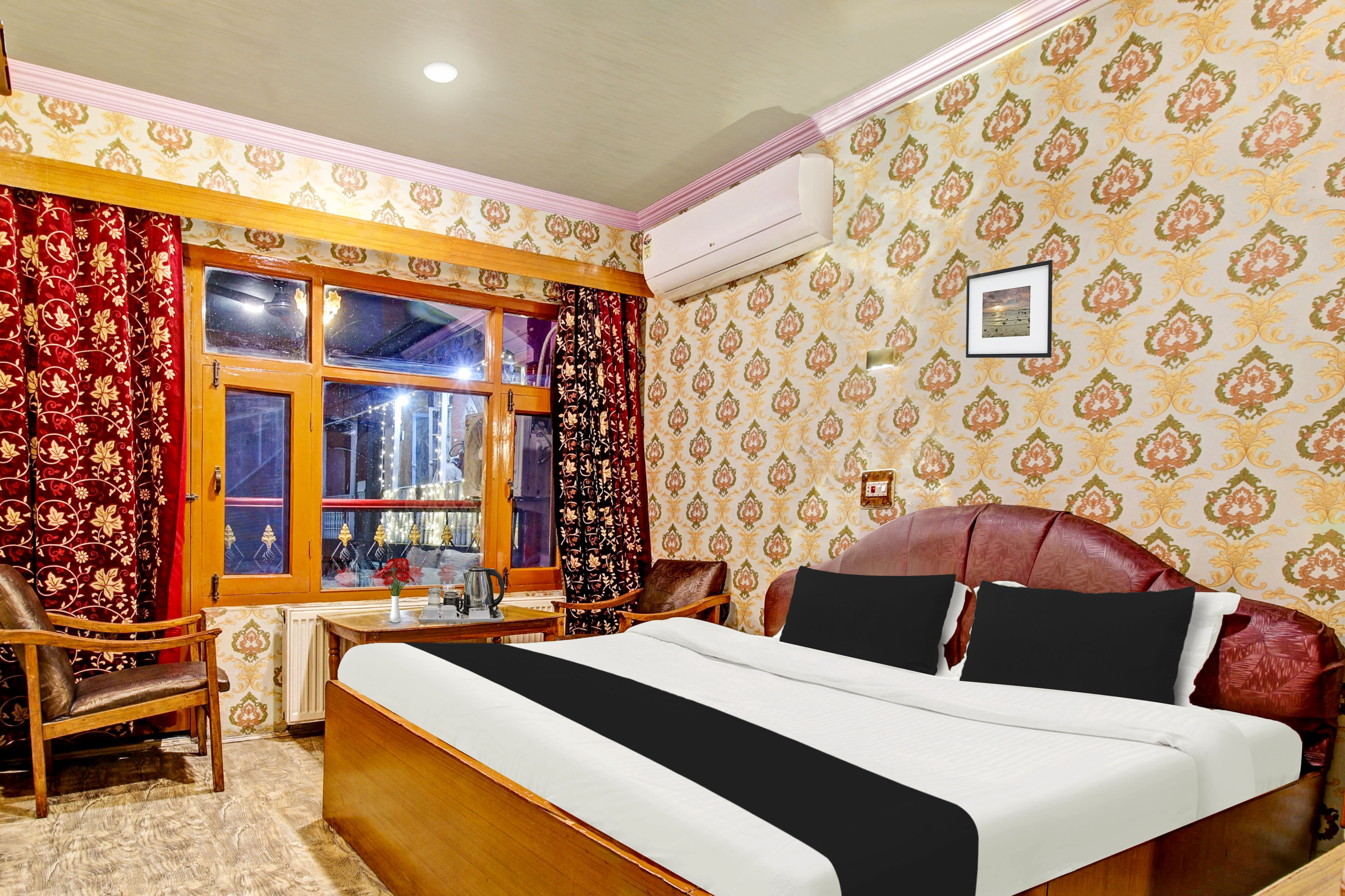 Hotel O Residency Road Srinagar - Tap to explore photos