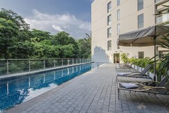Travelodge Harbourfront Singapore, Singapore