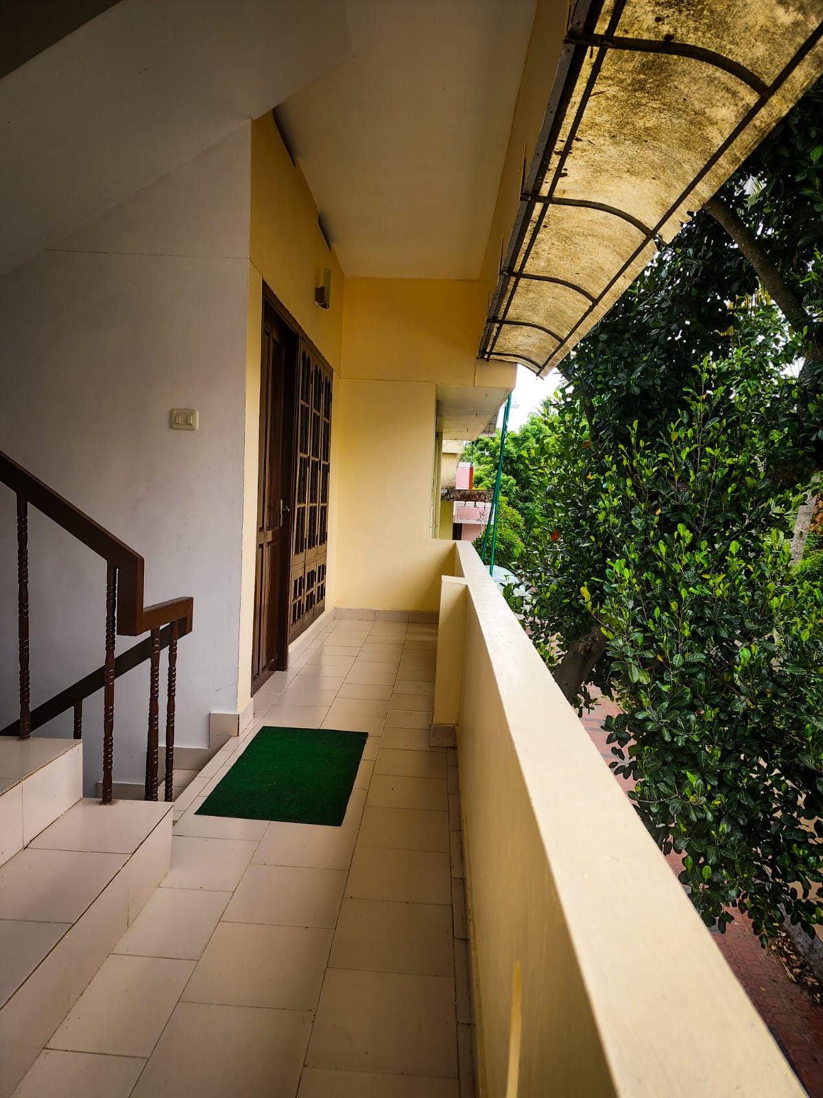 Urban Haven Short Stays - Tap to explore photos