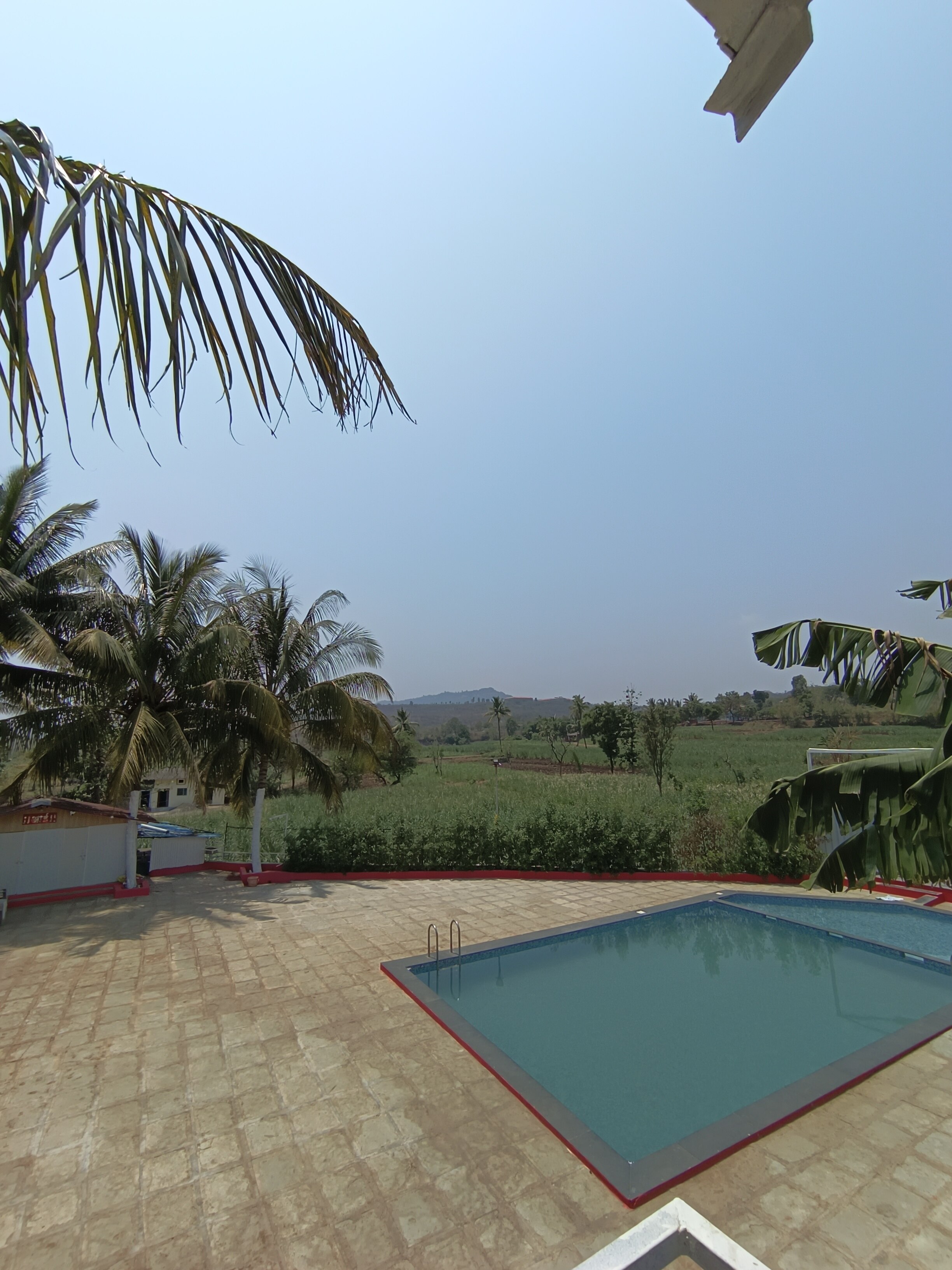 ANAND RESORT - Tap to explore photos