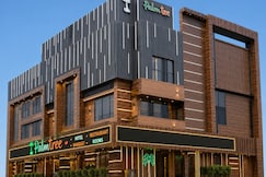 Palm Tree Hotel & Restaurant, Aligarh