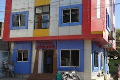 Hotel Avadh, Keshod