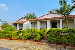 Natures Lap Resort, Panna