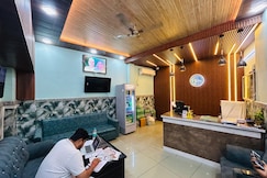 HOTEL USHANAND PALACE, Jamui