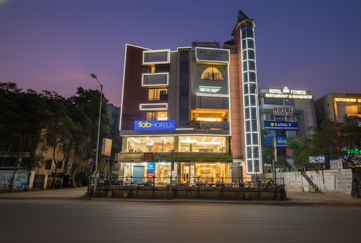 FabHotel Max Inn - Inside Himalaya Square