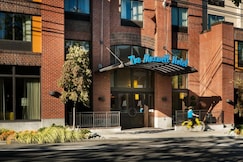 Staypineapple, The Maxwell Hotel, Seattle Center Seattle, Seattle