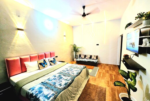 Varanasi Soulscape | Tajside Retreat 2BHK Apartment