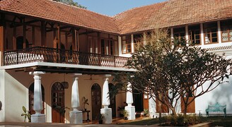 5 Star Hotels Near Cheshire Cat Gallery Goa Starts 4086 Upto