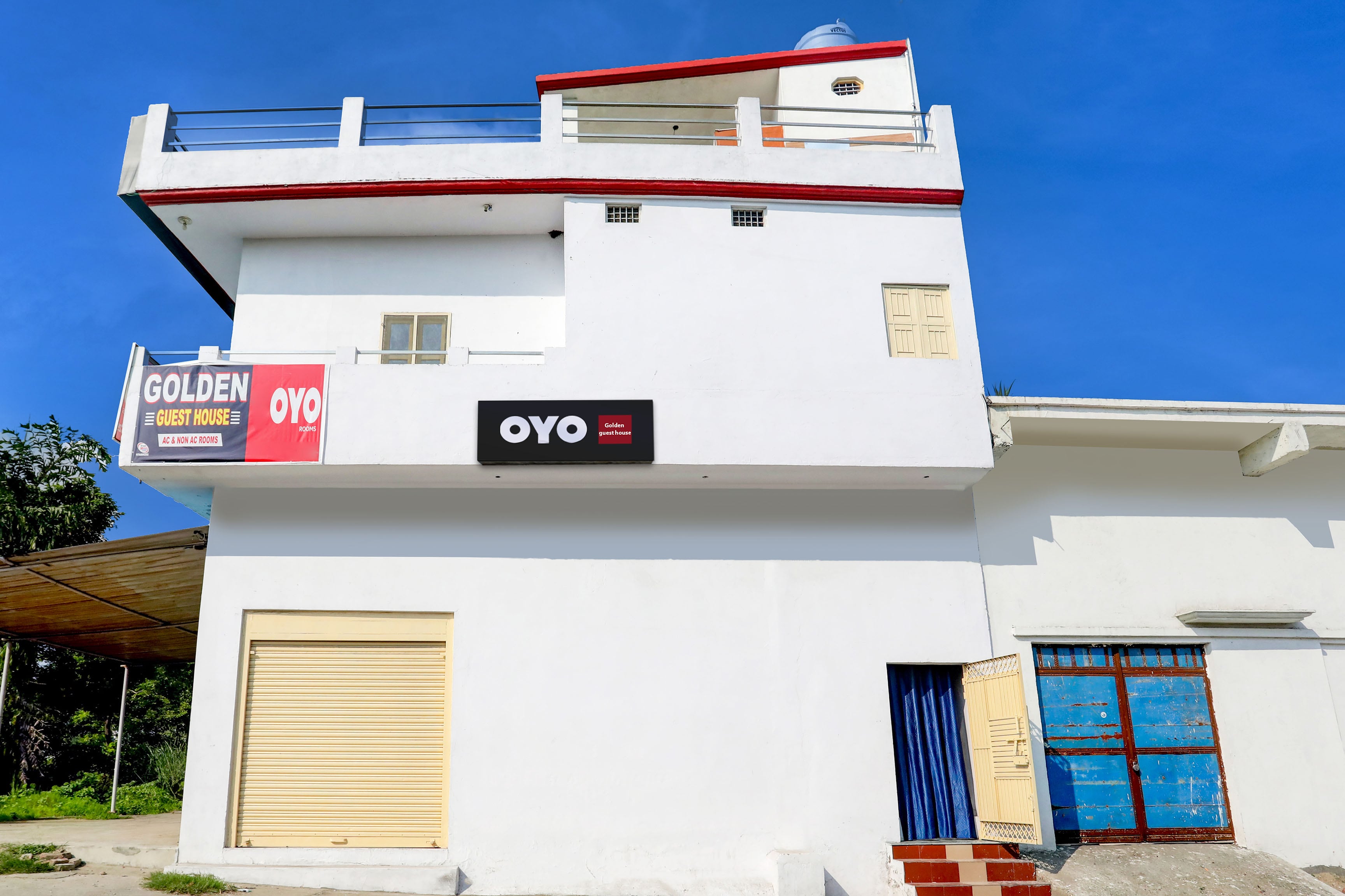 Hotel O Golden Guest House - Tap to explore photos