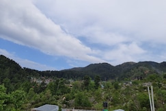 Bhagsu Home Stay | Valley-view Rooms, Dharamshala