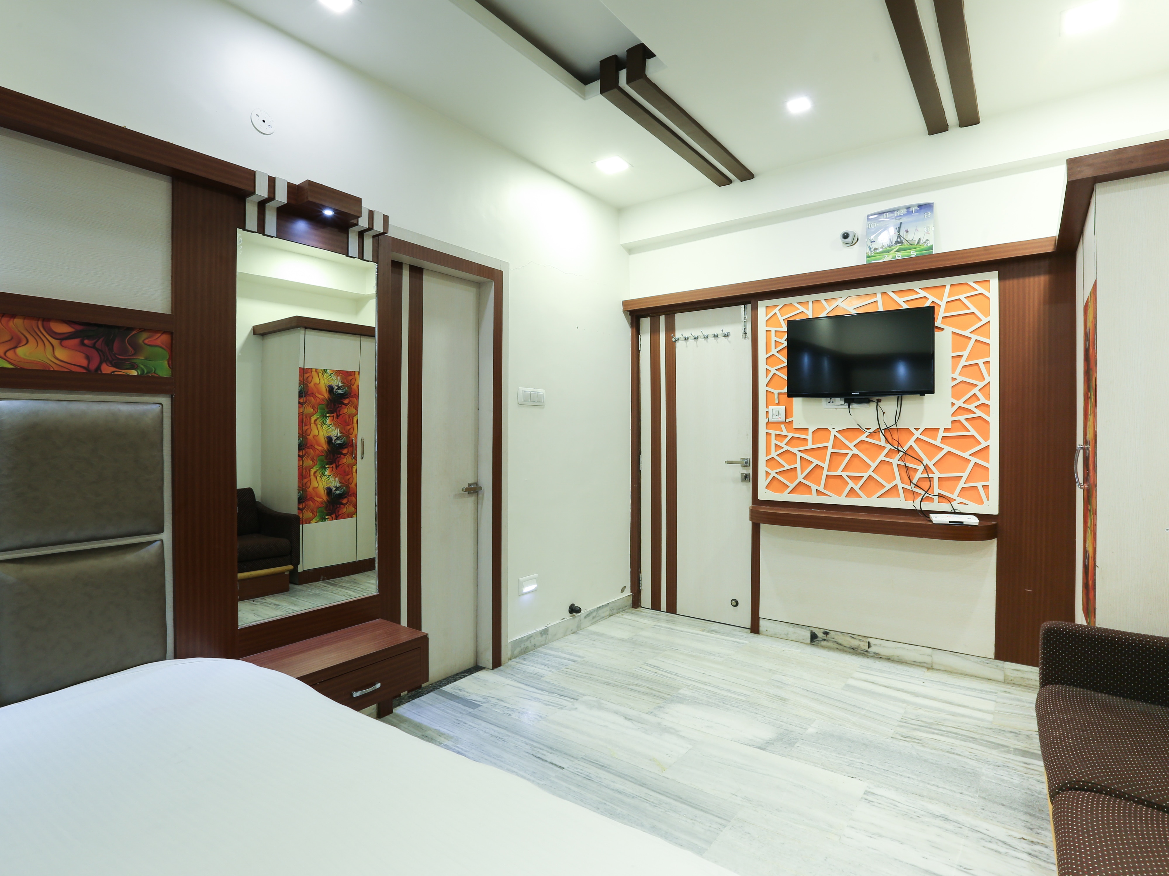 Hotel Sai Ba Ajmer - Tap to explore photos