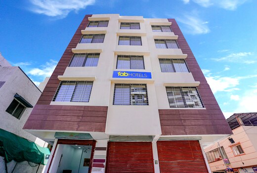 FabHotel Crystal Inn - Nr. Suvarndeep Chowk
