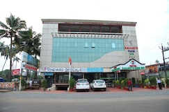 Hotel Kallelys Park, Chalakudy