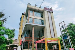 Hotel Hind Palace, Lucknow