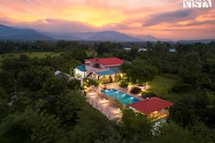 StayVista at Bayleaf Villa, Trimbak