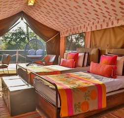 Executive Suite Tent