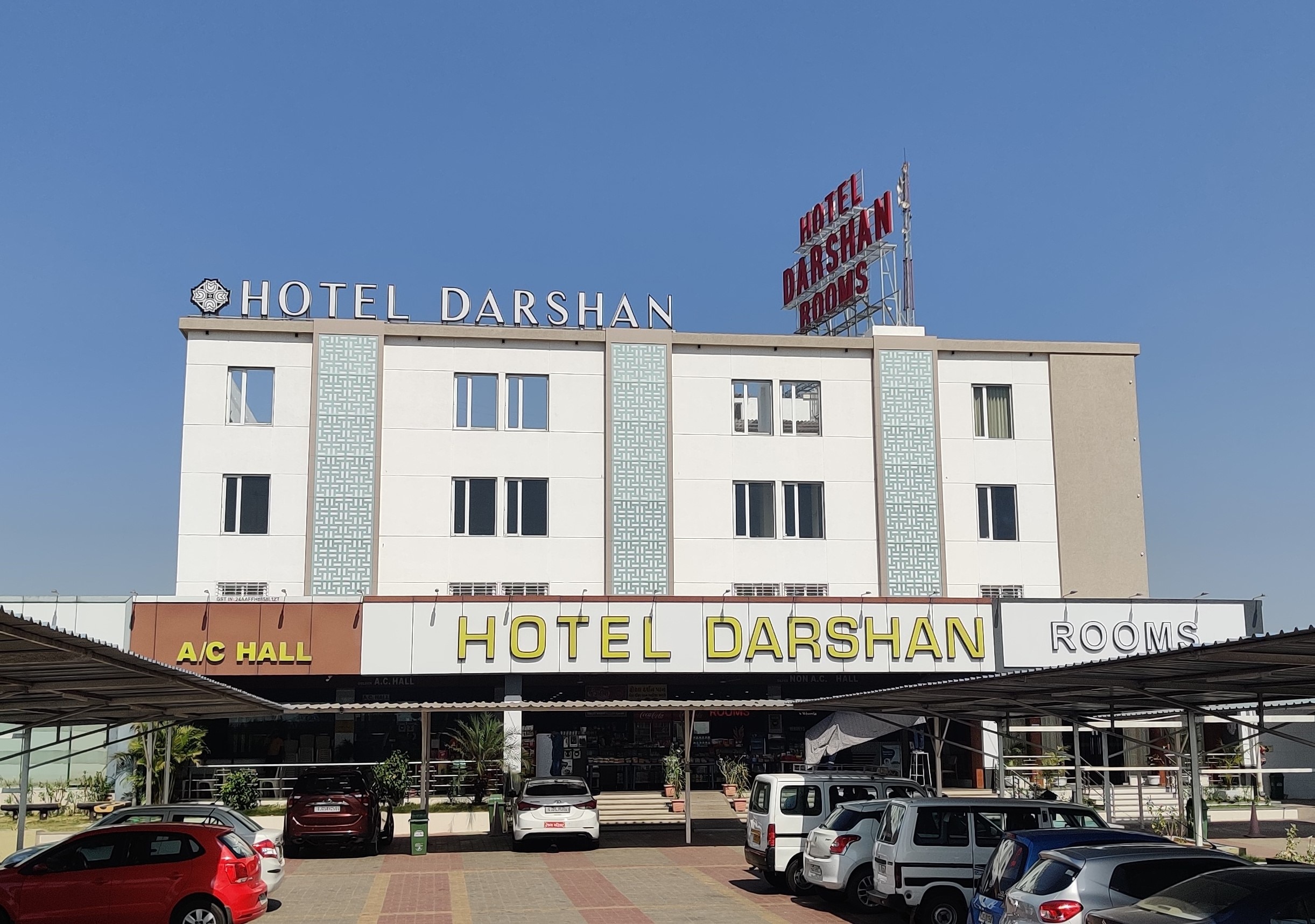HOTEL DARSHAN POR Best Rates on Vadodara Hotel Deals, Reviews & Photos