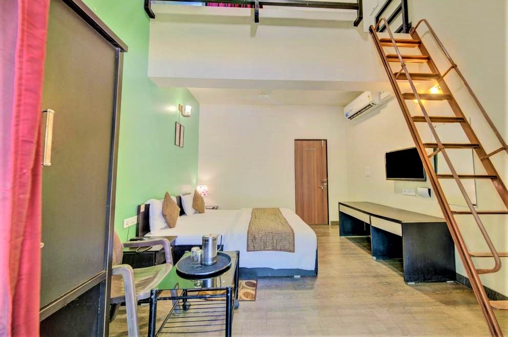 Coconut Beach Farm Rooms & WiFi 𝗕𝗢𝗢𝗞 Alibaug Farm House 𝘄𝗶𝘁𝗵 𝗙𝗥𝗘𝗘