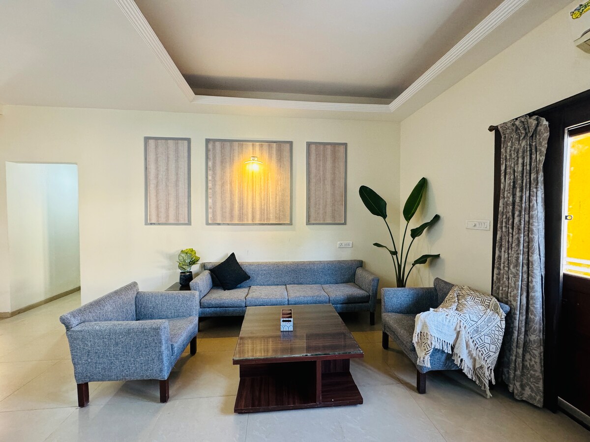Ultra Luxry Villa Near Baga & Anjuna - Tap to explore photos