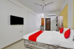 Super Hotel O Relax Inn, Himmatnagar