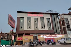 Hotel Indra Palace, Kirakat