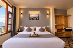 The Halt Narkanda - Rooms and Rooftop Cafe, Tikar