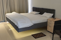 Hotel Swakar, Neemach