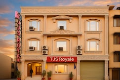 Hotel TJS Royale, Karol Bagh, Delhi