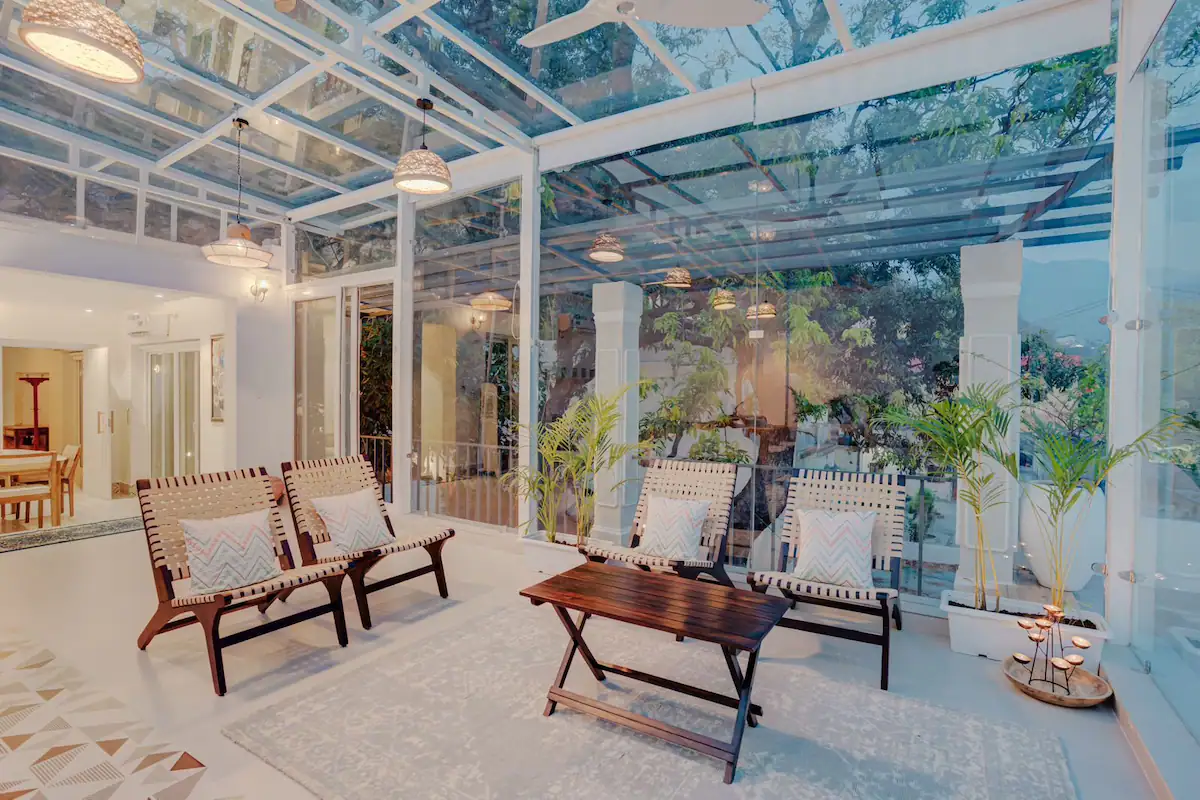 Glass reflections 2 BHK villa by Ram Jhoola, Rishikesh