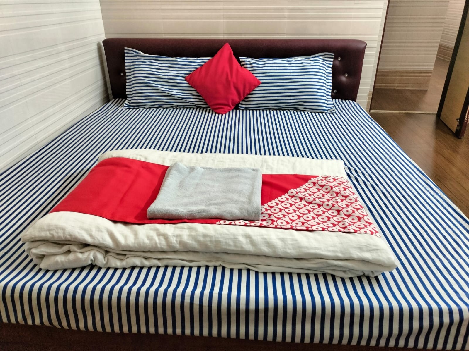 HOTEL AKASH - Tap to explore photos