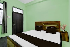 Hotel O RADHA RANI PALACE, Bidhuna