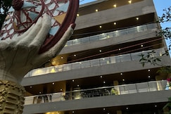 Lake Side Manor, Tezpur