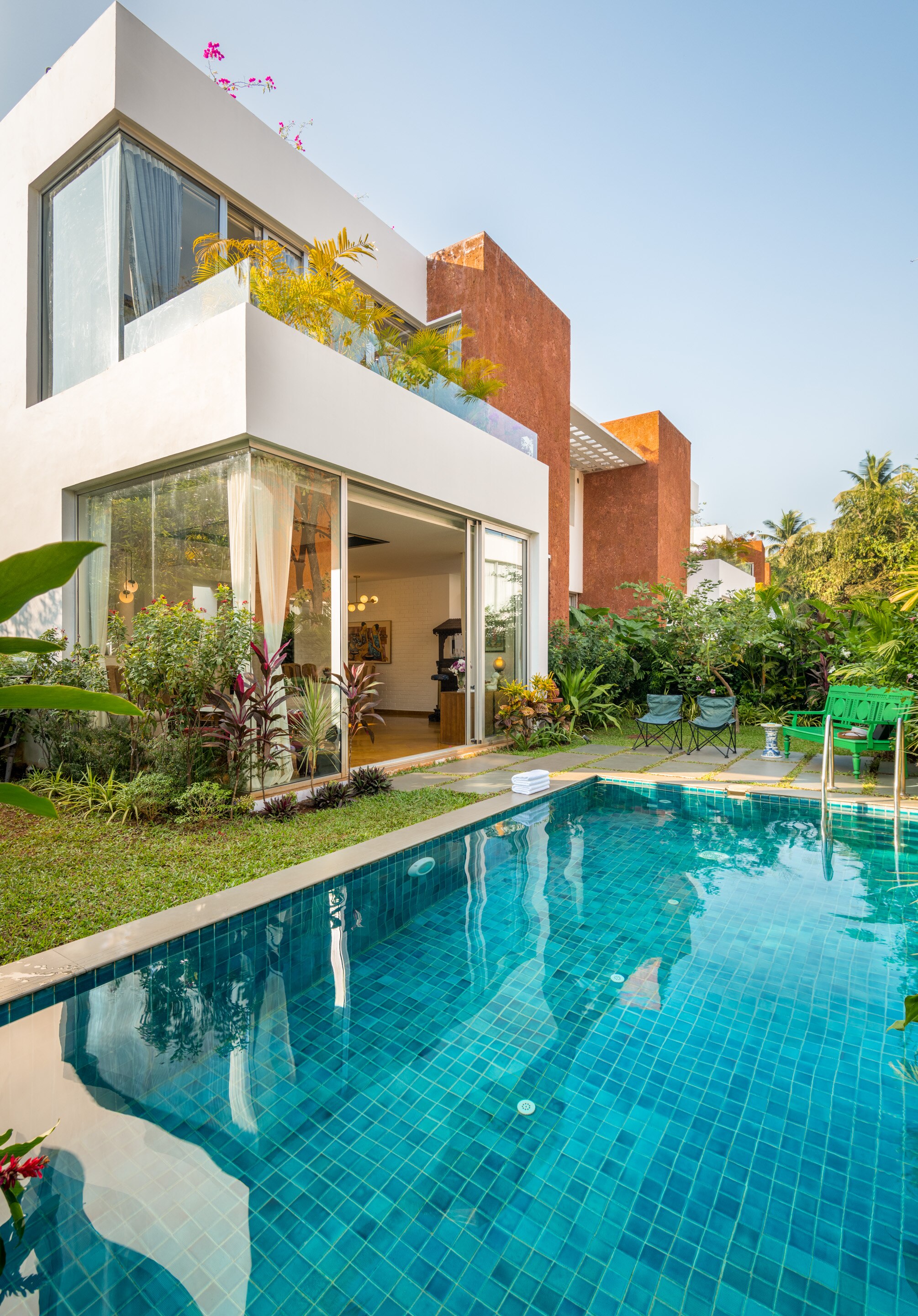 LA ZAMORA - 3 BHK PRIVATE POOL VILLA AT VAGATOR BY THE BLUE KITE - Tap to explore photos