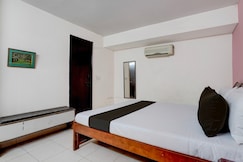 Hotel O The Rajwada, Gurgaon