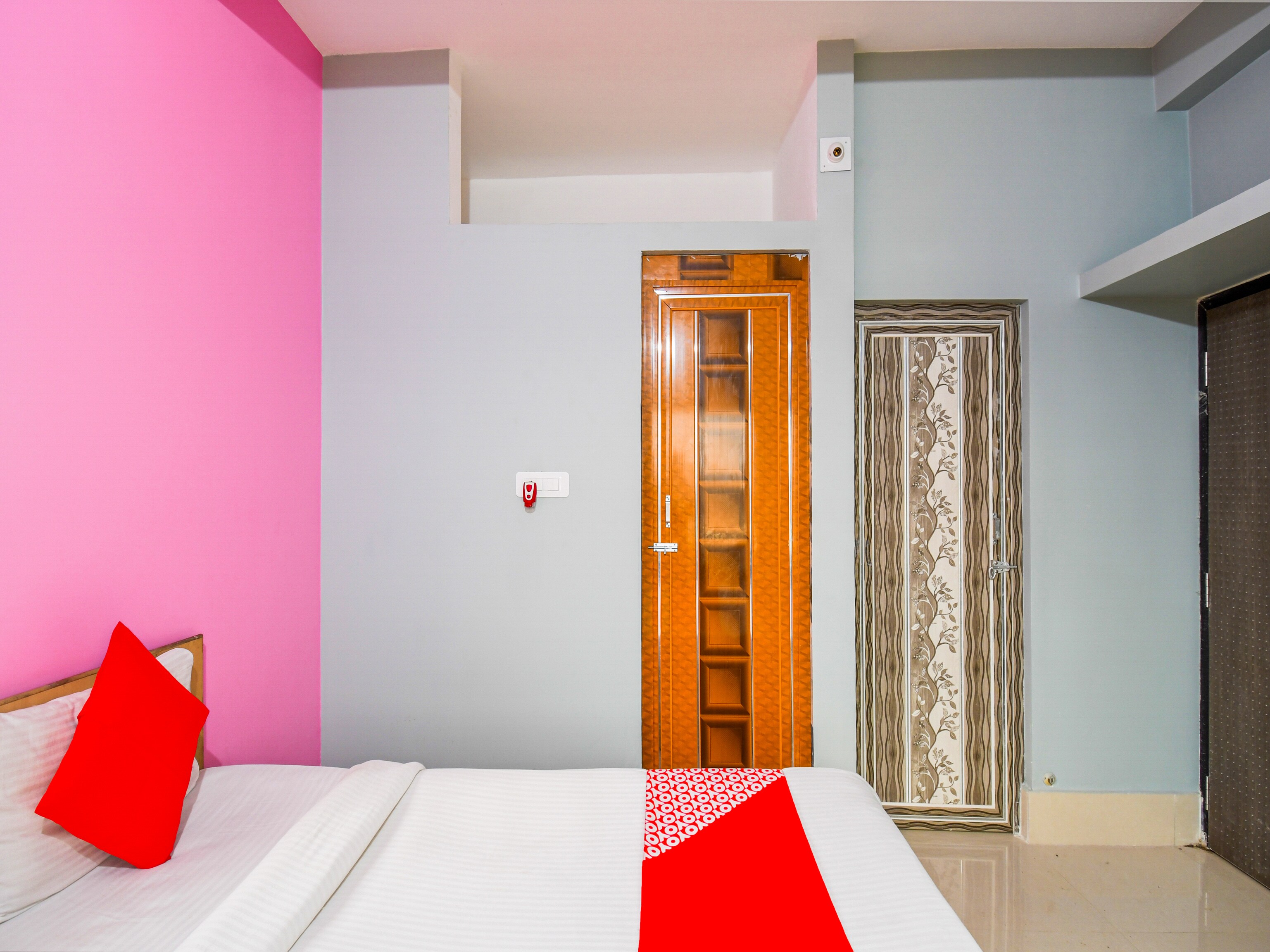 Hotel O Maa Home Stays 5 - Tap to explore photos