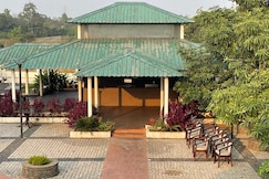 Nirant Querencia club, Vapi