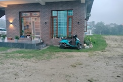 Mountain Breeze Homestay Ghuggar, Palampur