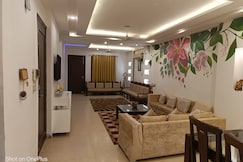 BnBBuddy Stupendous Home In Shalimar Bagh, Delhi
