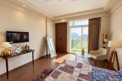 Bellamore Studio Stay, Near Expo Mart, Omaxe ITC, Greater Noida