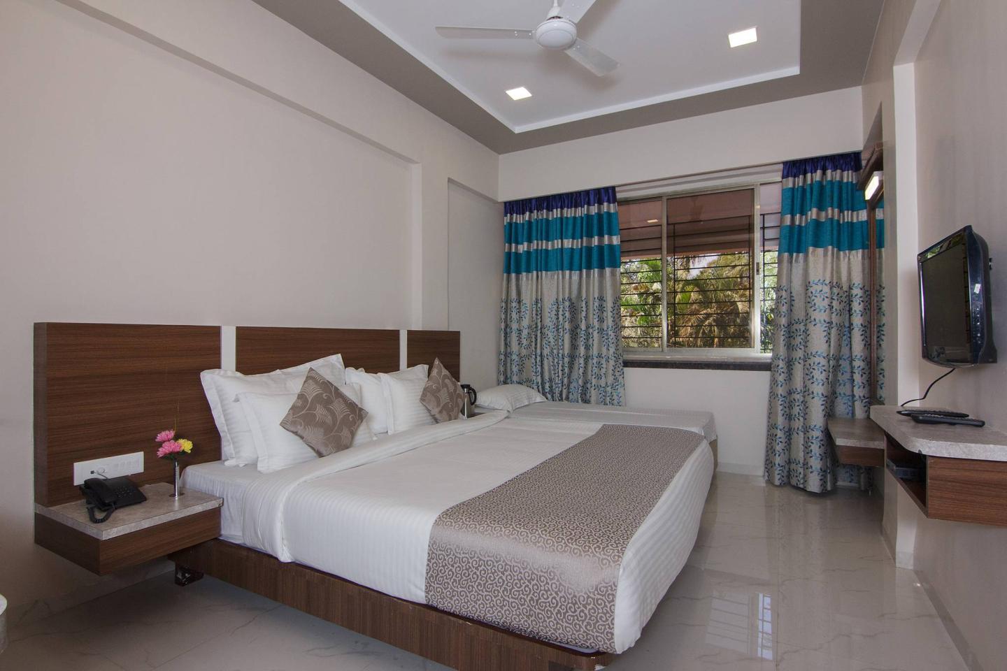 Super Deluxe AC Rooms 1