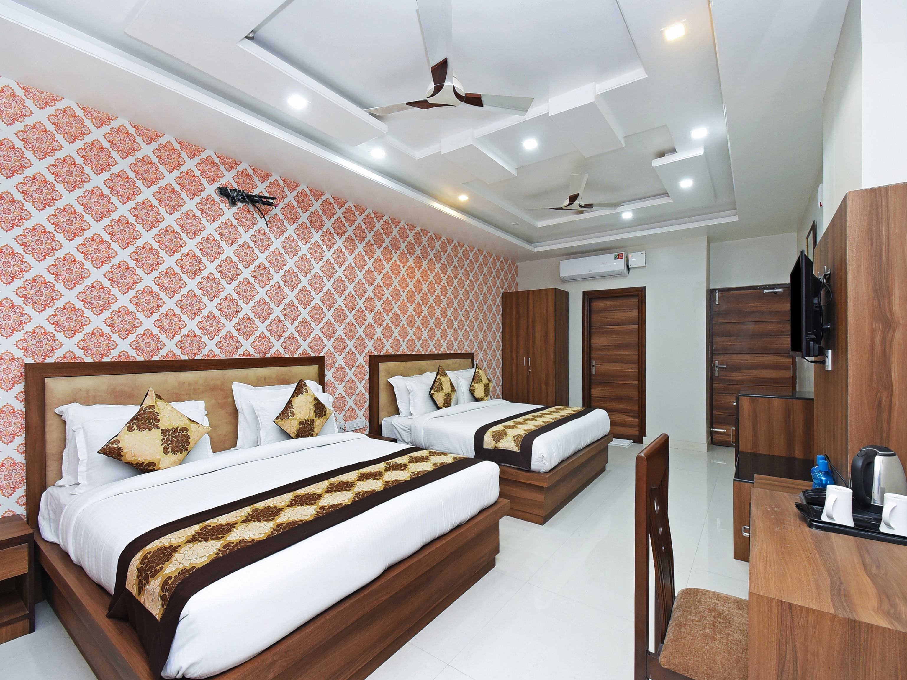 Heritage Haveli - A Stay Home - Tap to explore photos