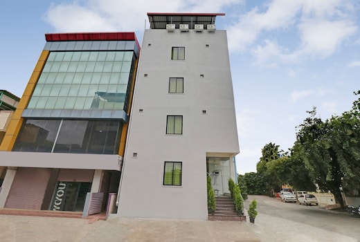 Hotel O Leva Homes Near Baiyappanahalli Metro Station