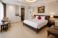 Pink Suite Saigon Airport Hotel, Thu Dau Mot