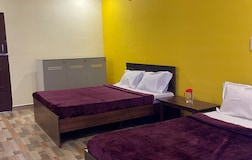 5 Pax room First Floor