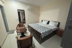 Hotel O Blue Inn Hotel, Noida