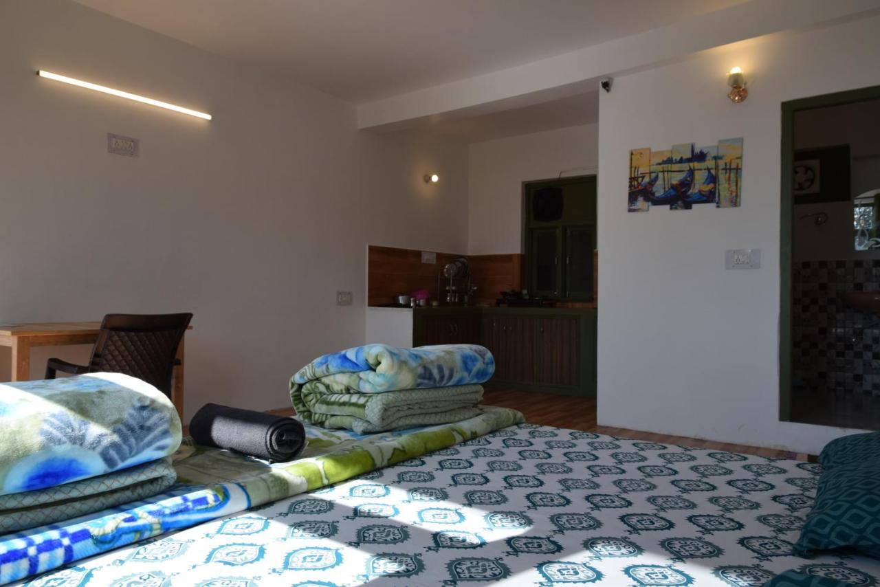 VIAKASHI HOME STAY - Tap to explore photos
