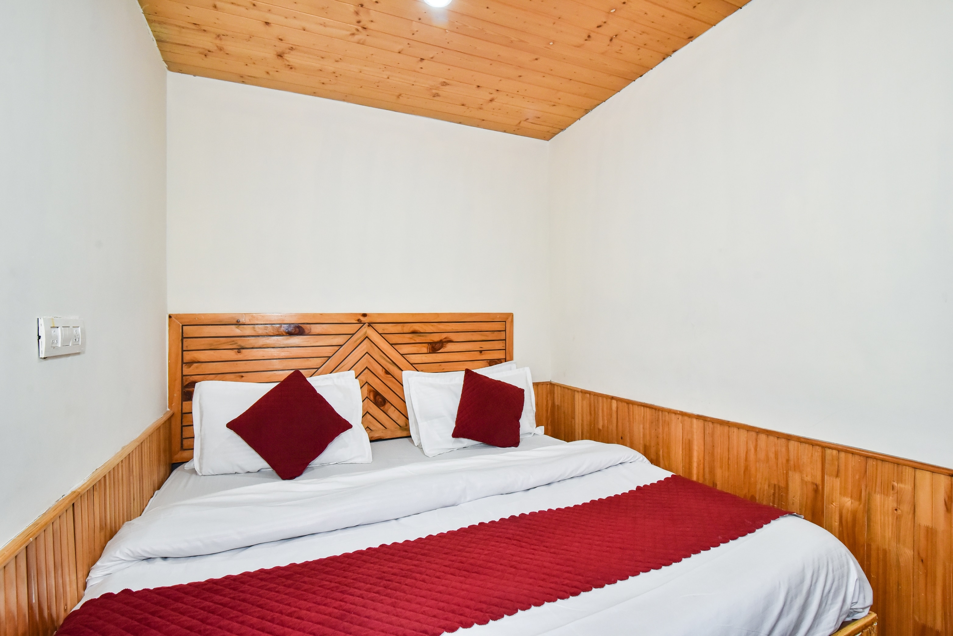 Hotel View Point by THC Hotels - Manali - Tap to explore photos
