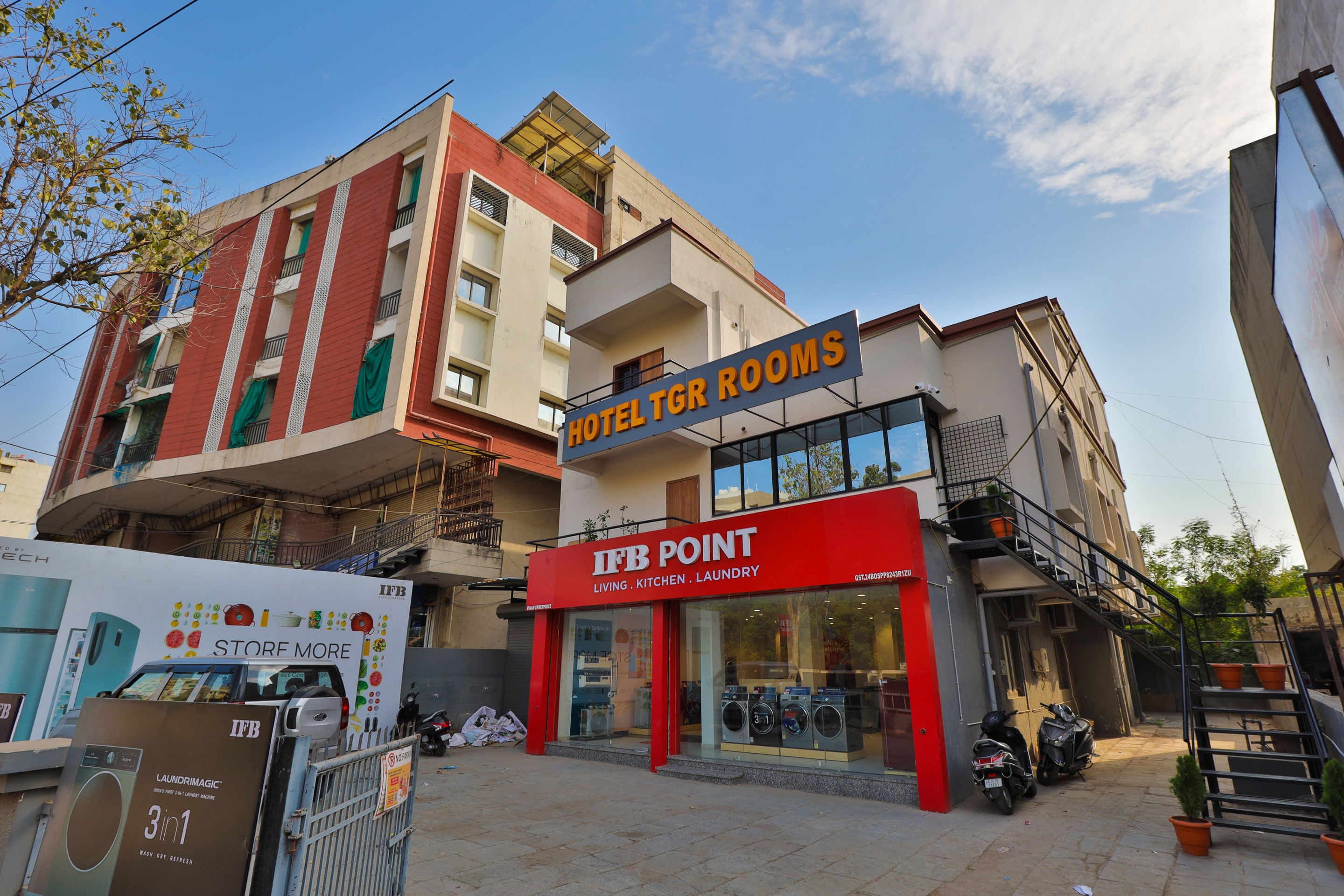 HOTEL TGR ROOMS - Tap to explore photos